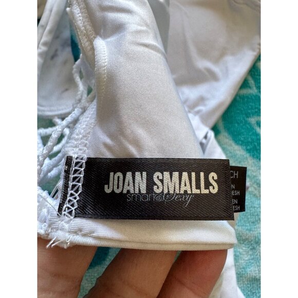 Joan Smalls Smart & Sexy White Marble Bikini Top Size XS Crochet Halter Tie NWT - Picture 5 of 7